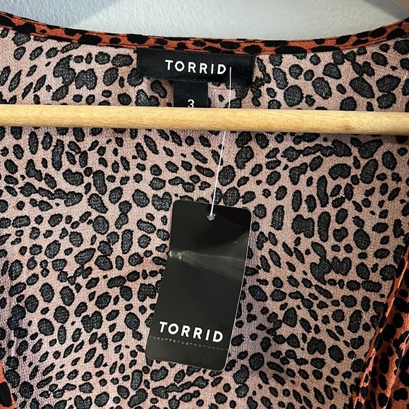 TORRID Cheetah Print Long Sleeve Tie Front Kimono size 3X - Picture 6 of 8